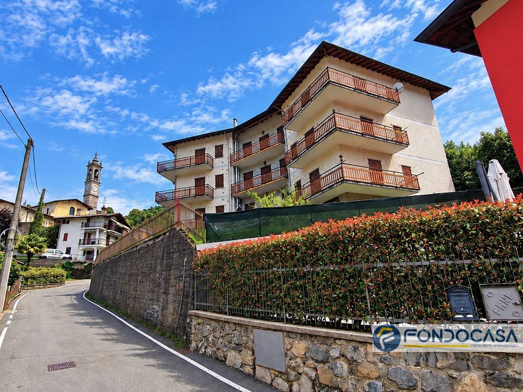 Palazzo intero stabile in vendita a Algua, Rigosa