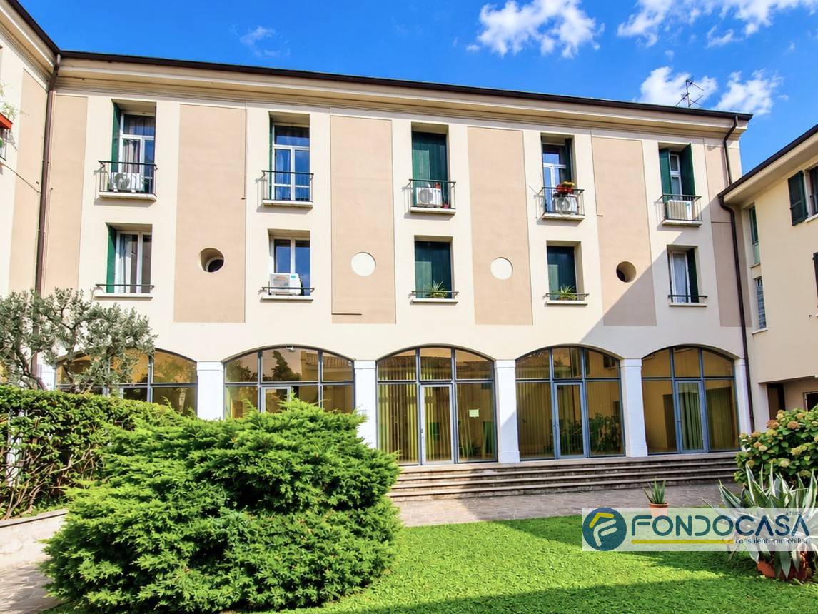 Studio/Ufficio in vendita a Brescia, Via Volta