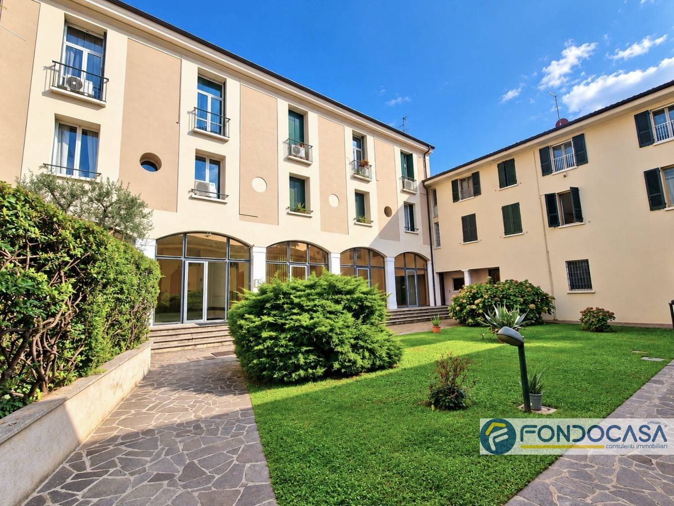Studio/Ufficio in vendita a Brescia, Via Volta