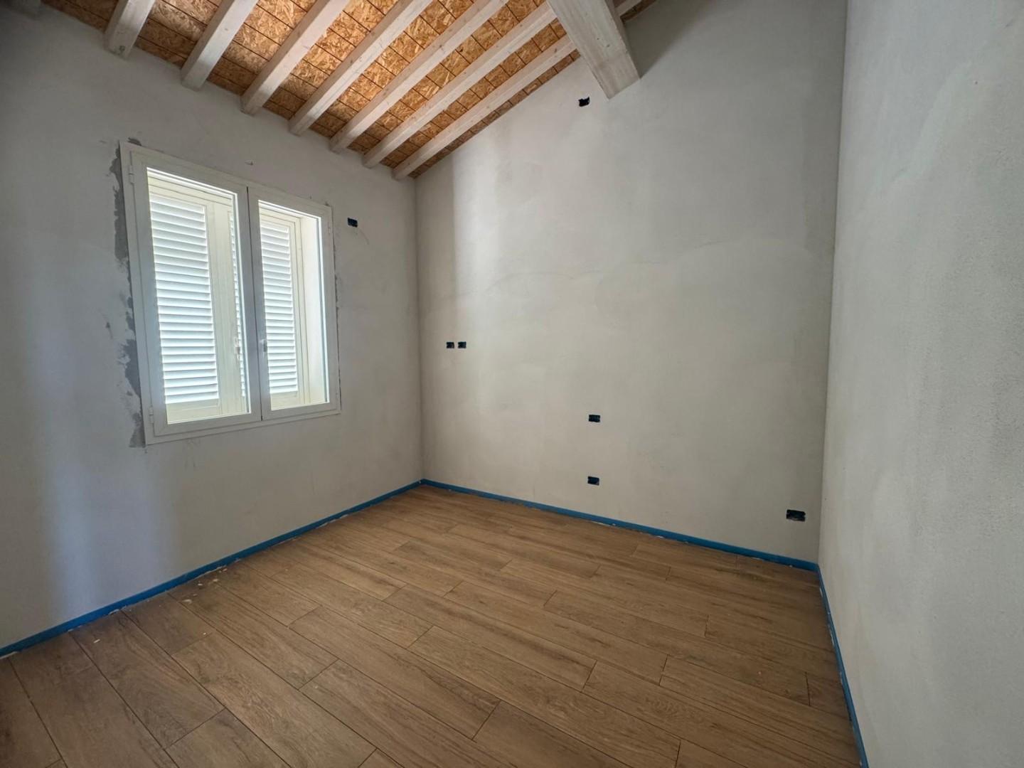 Villa Bifamiliare con giardino, Pontedera santa lucia