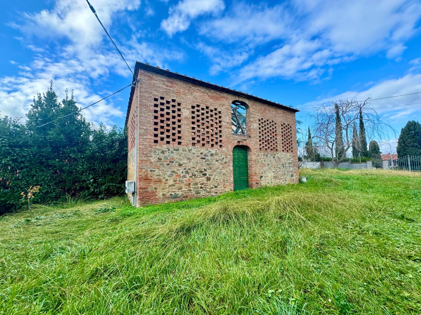 Casa indipendente con giardino a Terricciola