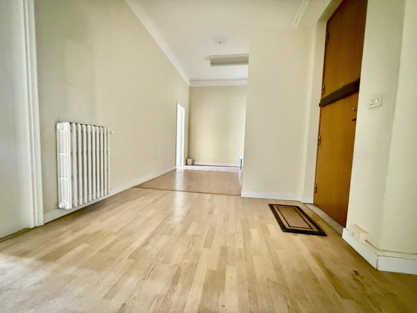Quadrilocale con terrazzo, Pontedera centro