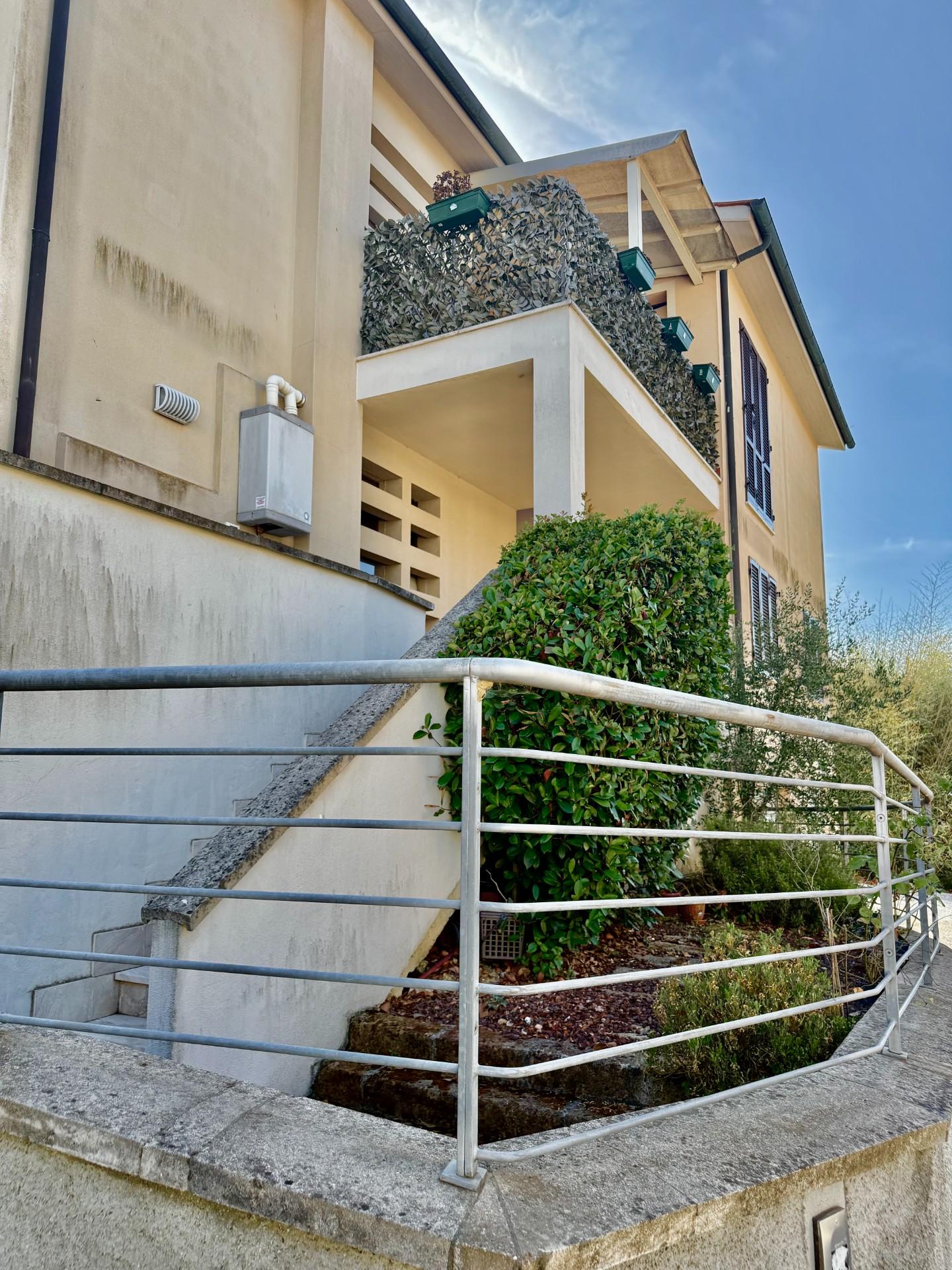 Quadrilocale con giardino a Santa Maria a Monte