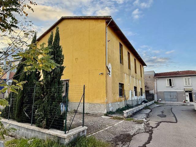 Laboratorio in vendita a Santa Croce sull'Arno