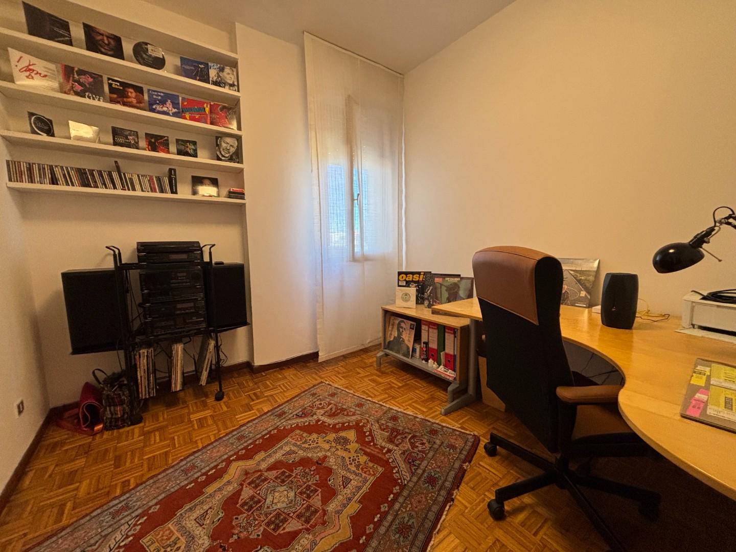 Appartamento con terrazzi, Pontedera centro