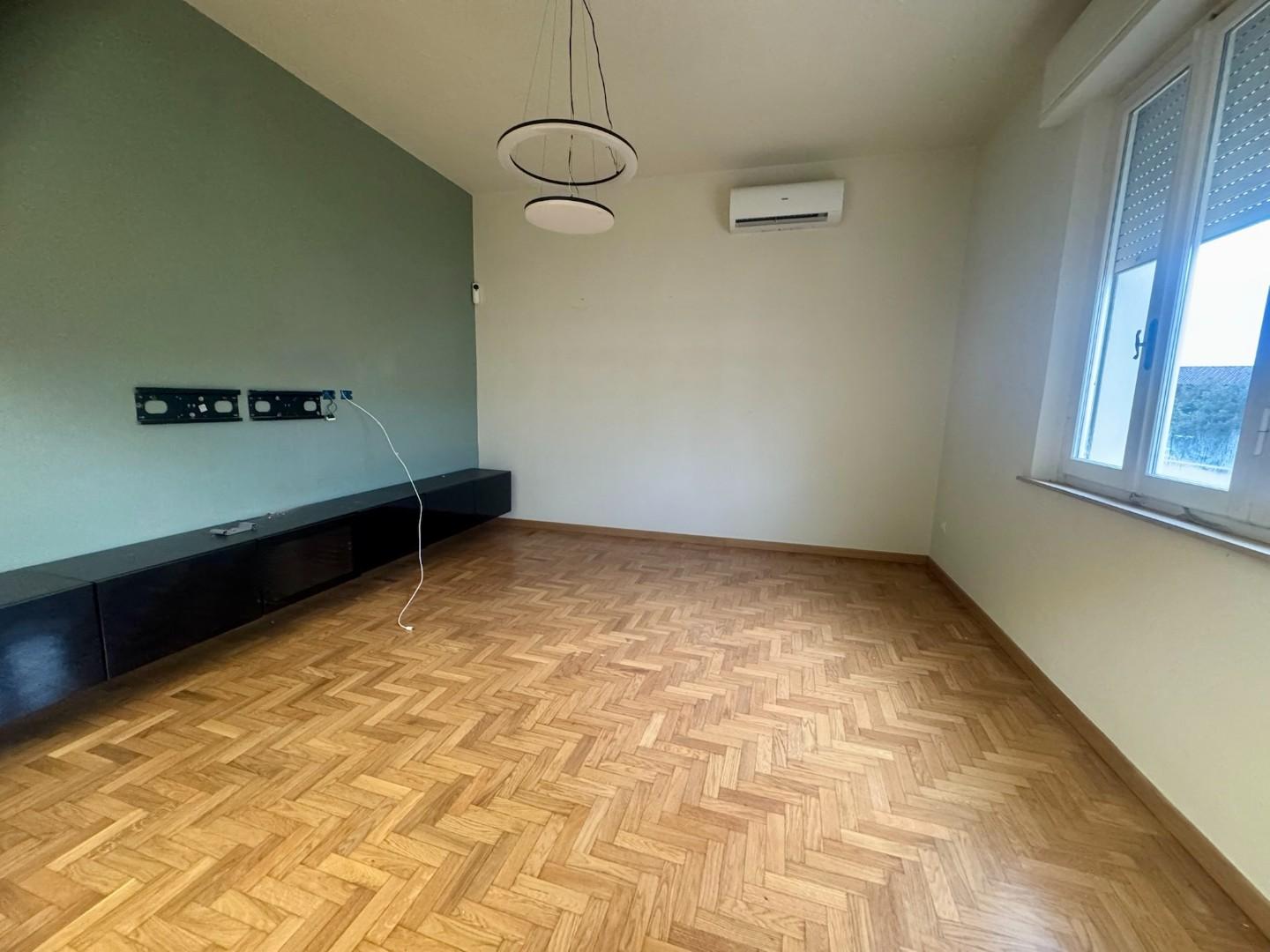 Quadrilocale con terrazzo, Pontedera oltrera