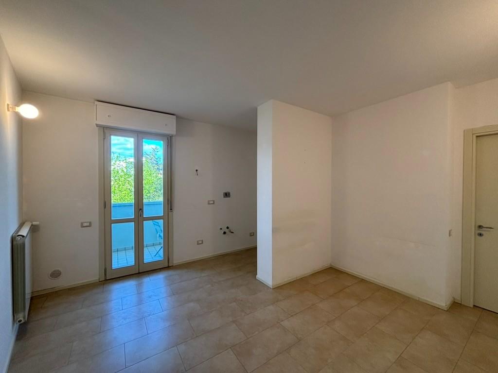 Bilocale con terrazzo, Pontedera oltrera