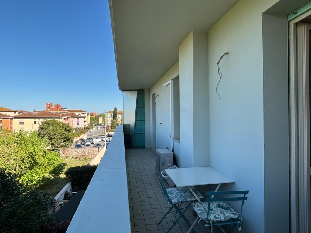 Bilocale con terrazzo, Pontedera oltrera