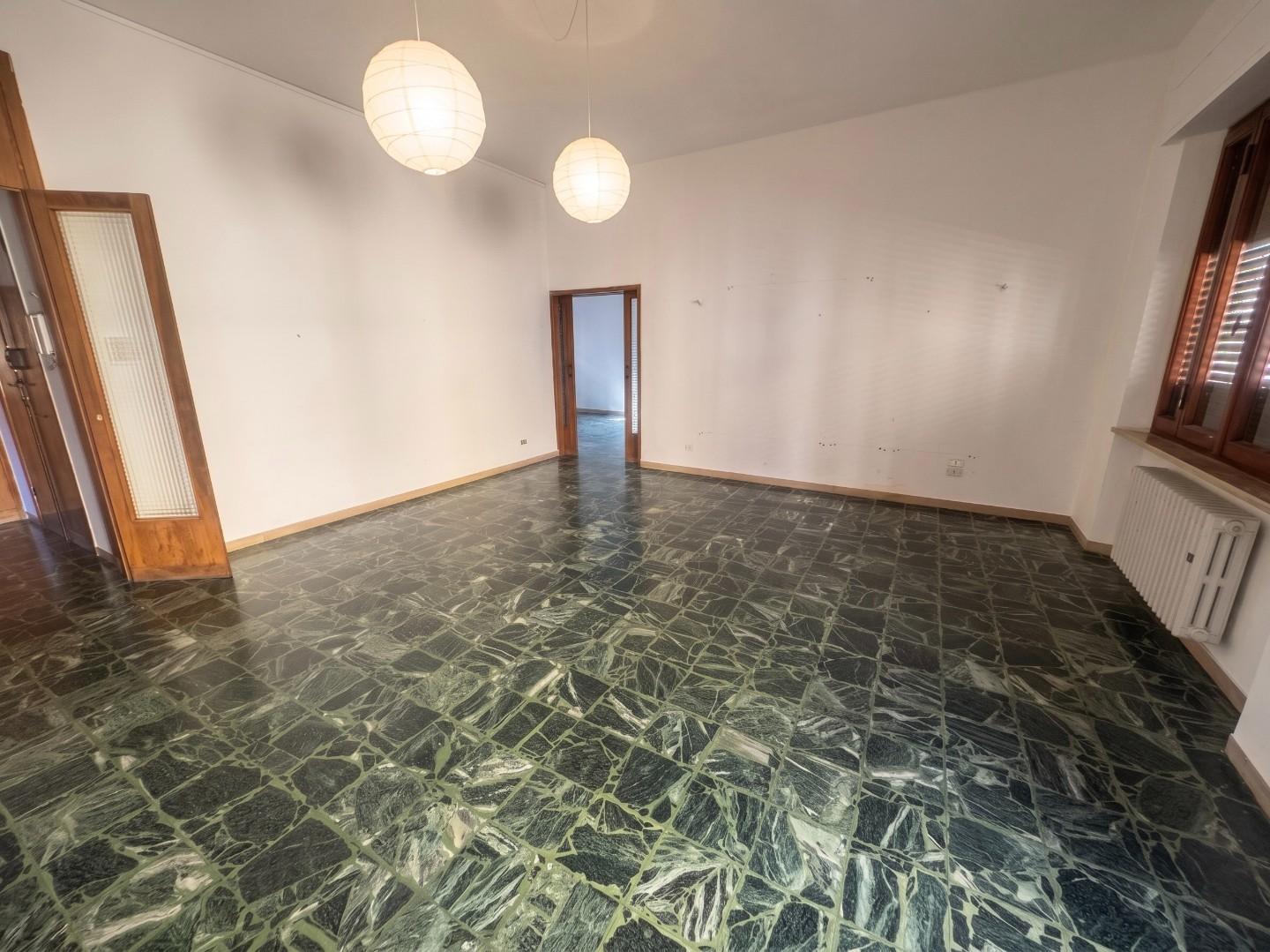 Appartamento in vendita, Pontedera centro