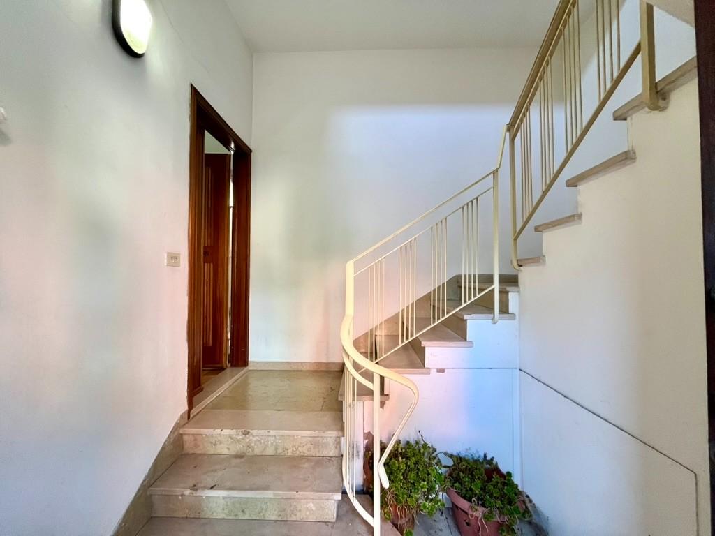 Trilocale ristrutturato, Pontedera centro