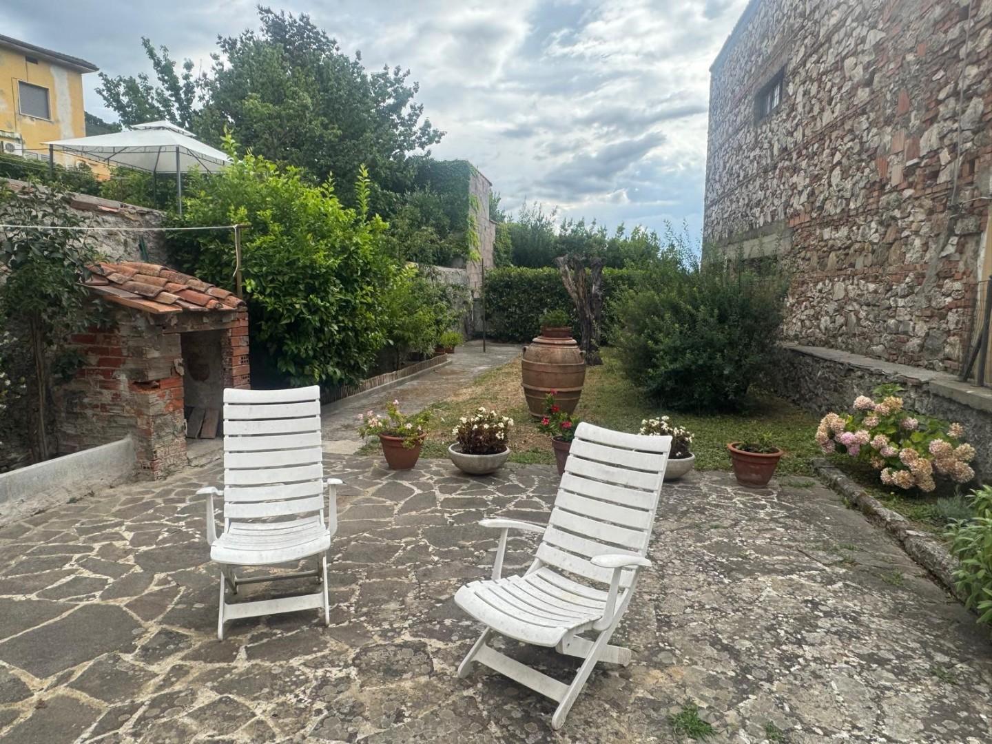Casa indipendente con giardino a Buti