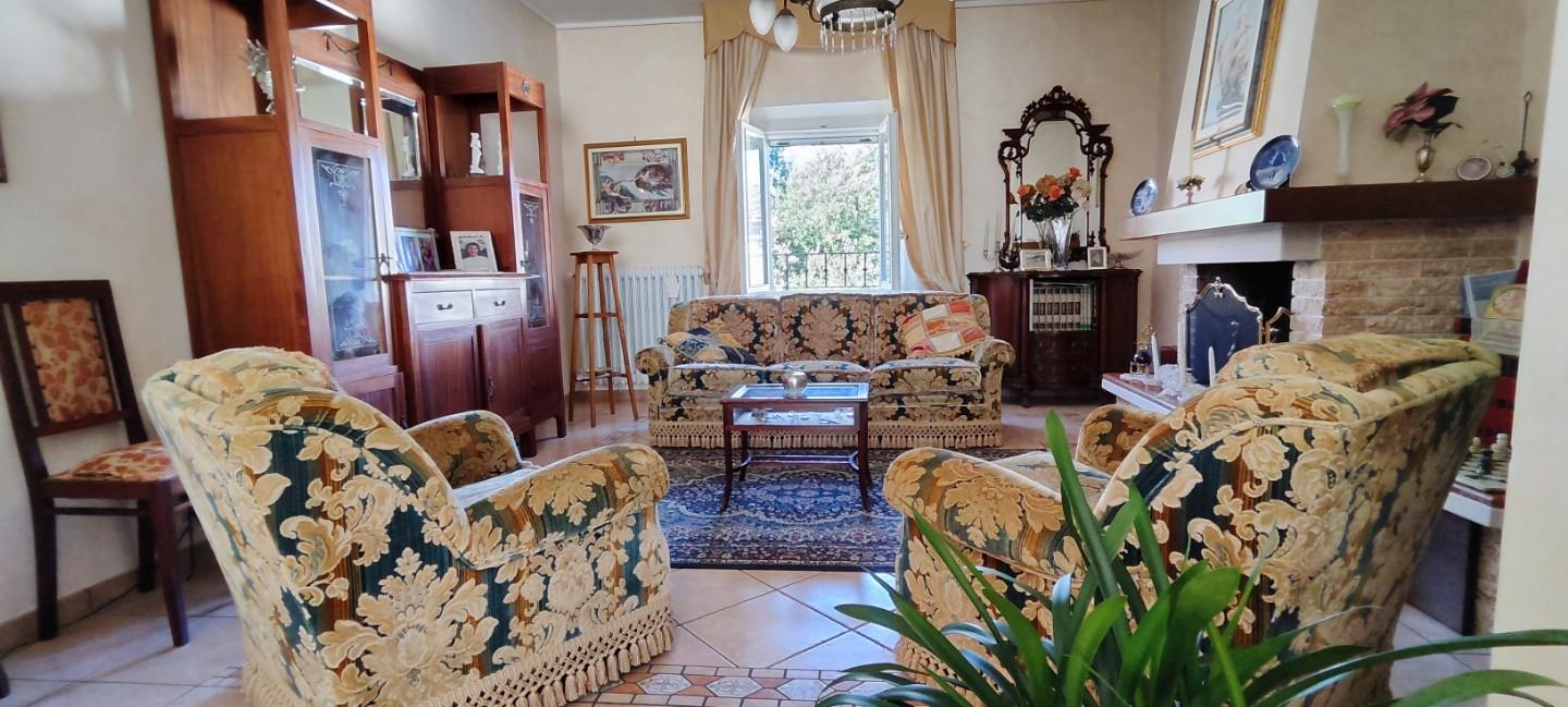 Appartamento con terrazzo, Montopoli in Val d'Arno marti