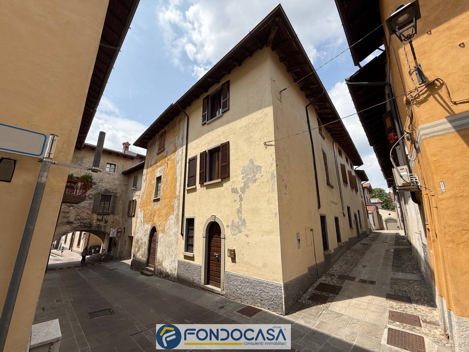 Appartamento in vendita a Rovato