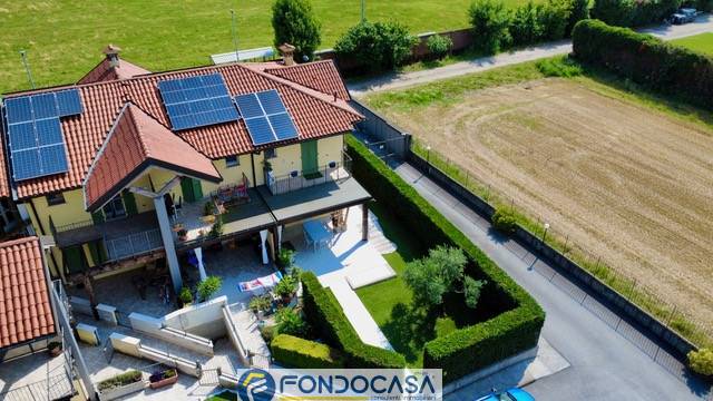 Villette a schiera in vendita a Azzano Mella