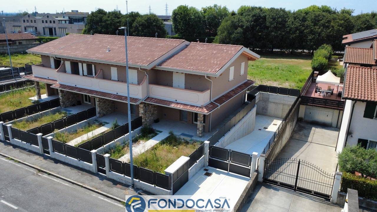Villa in vendita a Castegnato