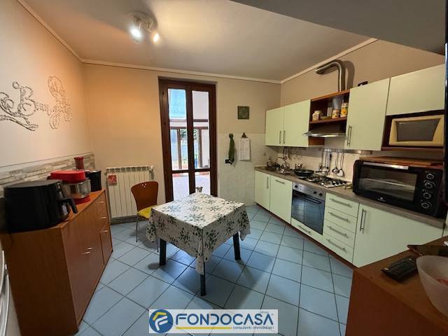 Appartamento in vendita a Lograto