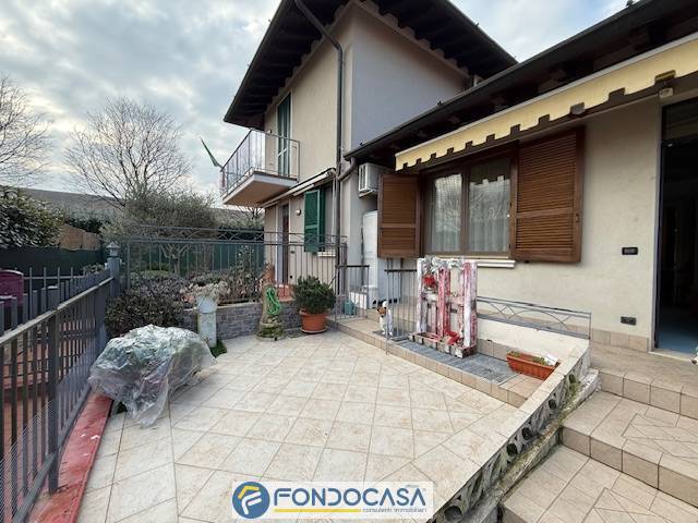 Appartamento in vendita a Lograto