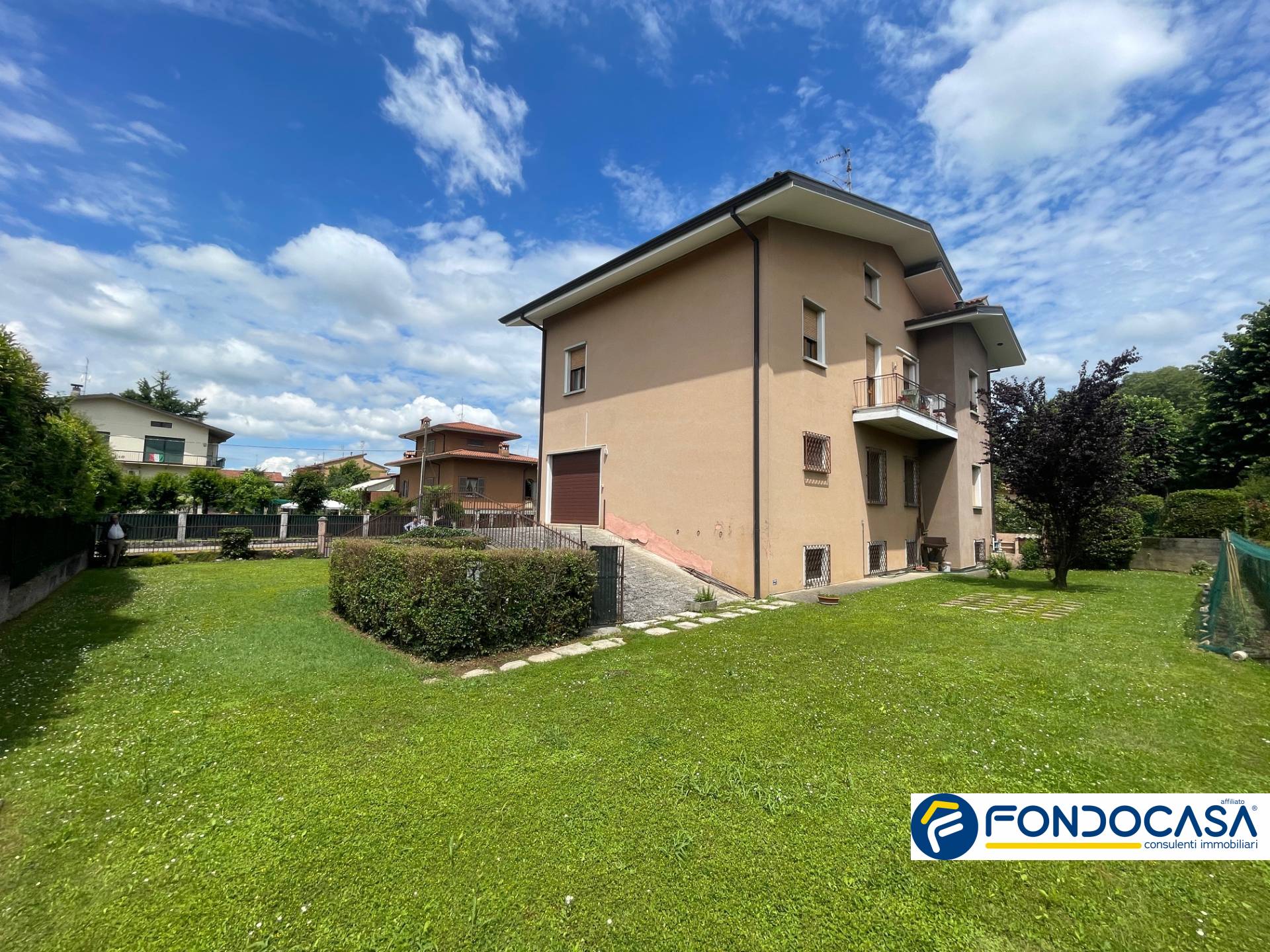 Villa in vendita a Passirano