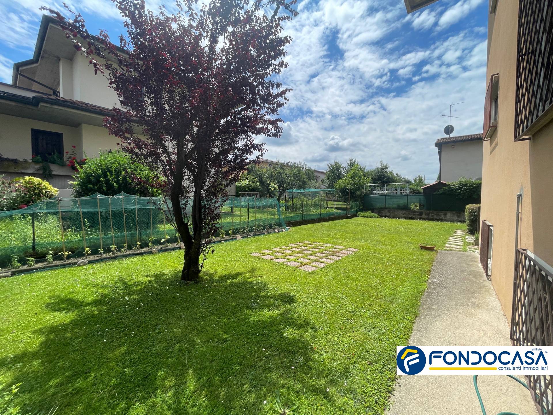 Villa bifamiliare in vendita a Passirano