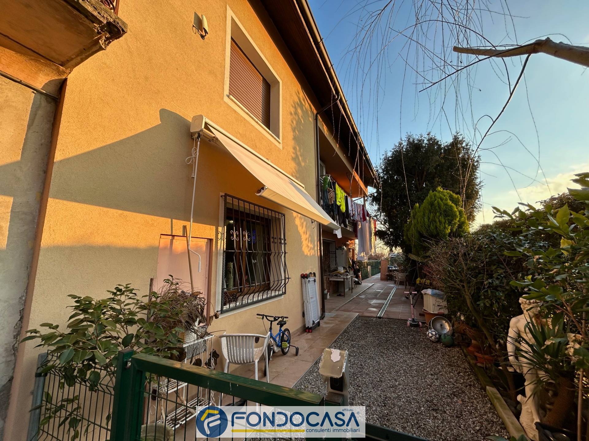 Casa indipendente in vendita a Erbusco, Spina