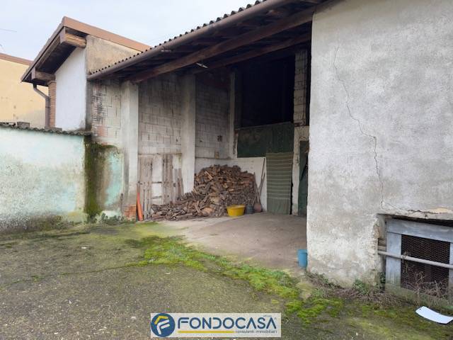 Rustico in vendita a Rovato