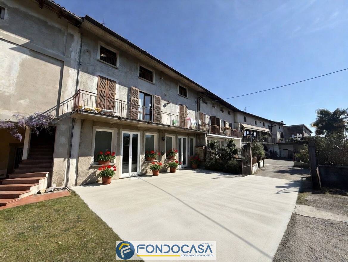Appartamento in vendita a Cazzago San Martino
