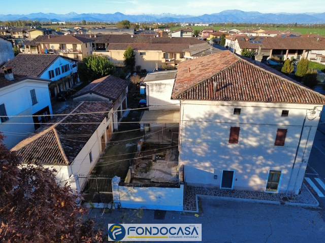 Appartamento in vendita a Mairano