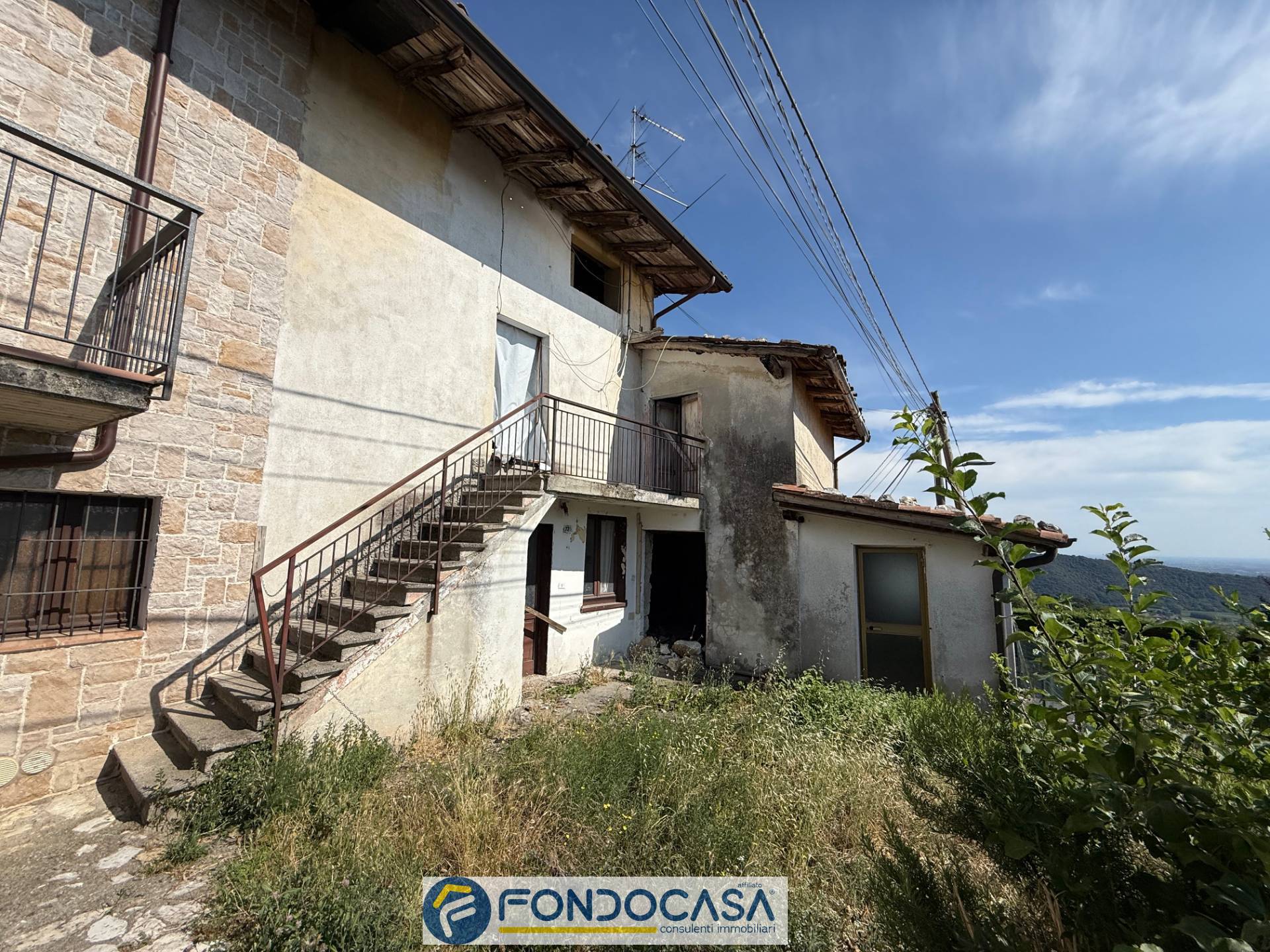 Rustico in vendita a Monticelli Brusati