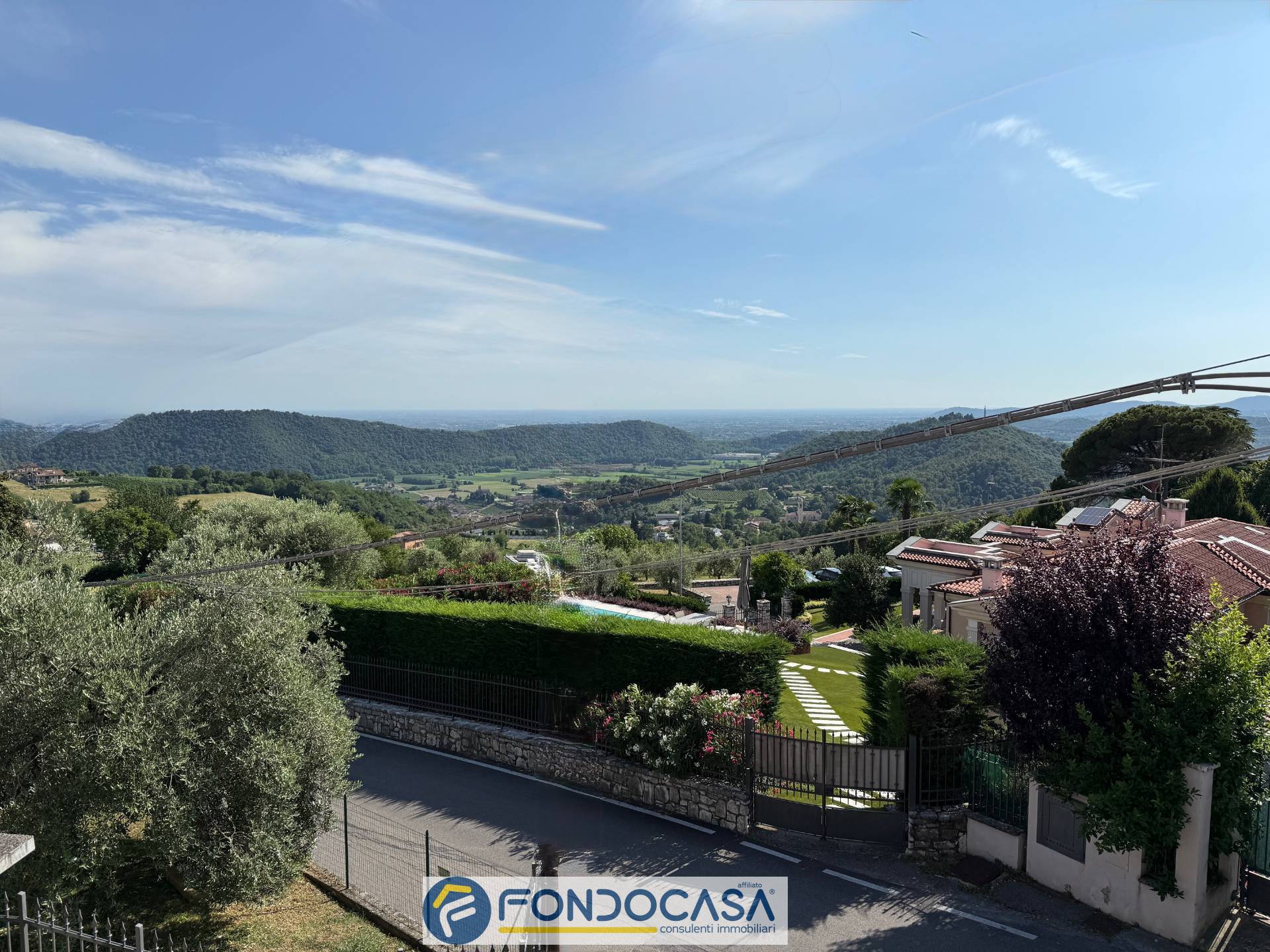 Casa indipendente in vendita a Monticelli Brusati