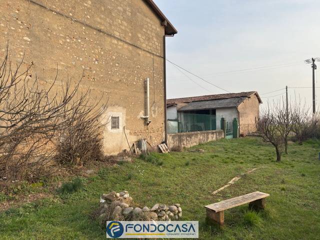 Appartamento in vendita a Rovato