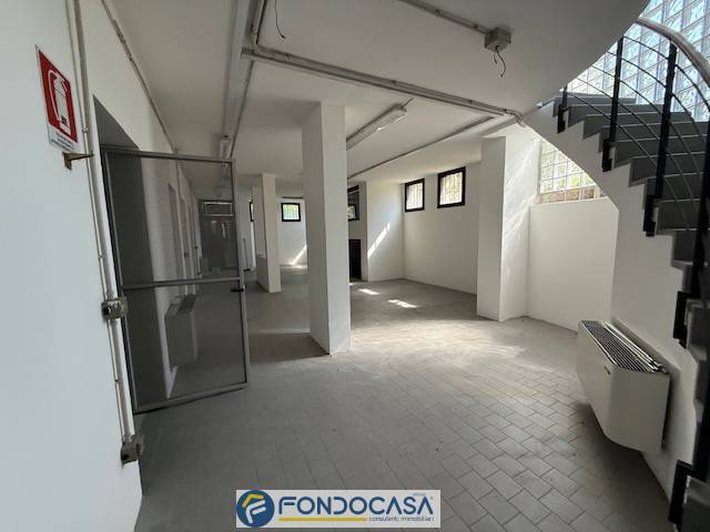 Studio/Ufficio in affitto a Erbusco