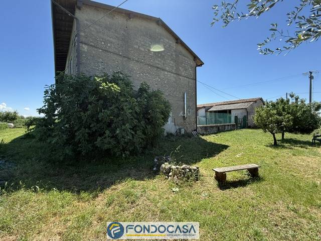 Casale di campagna in vendita a Coccaglio