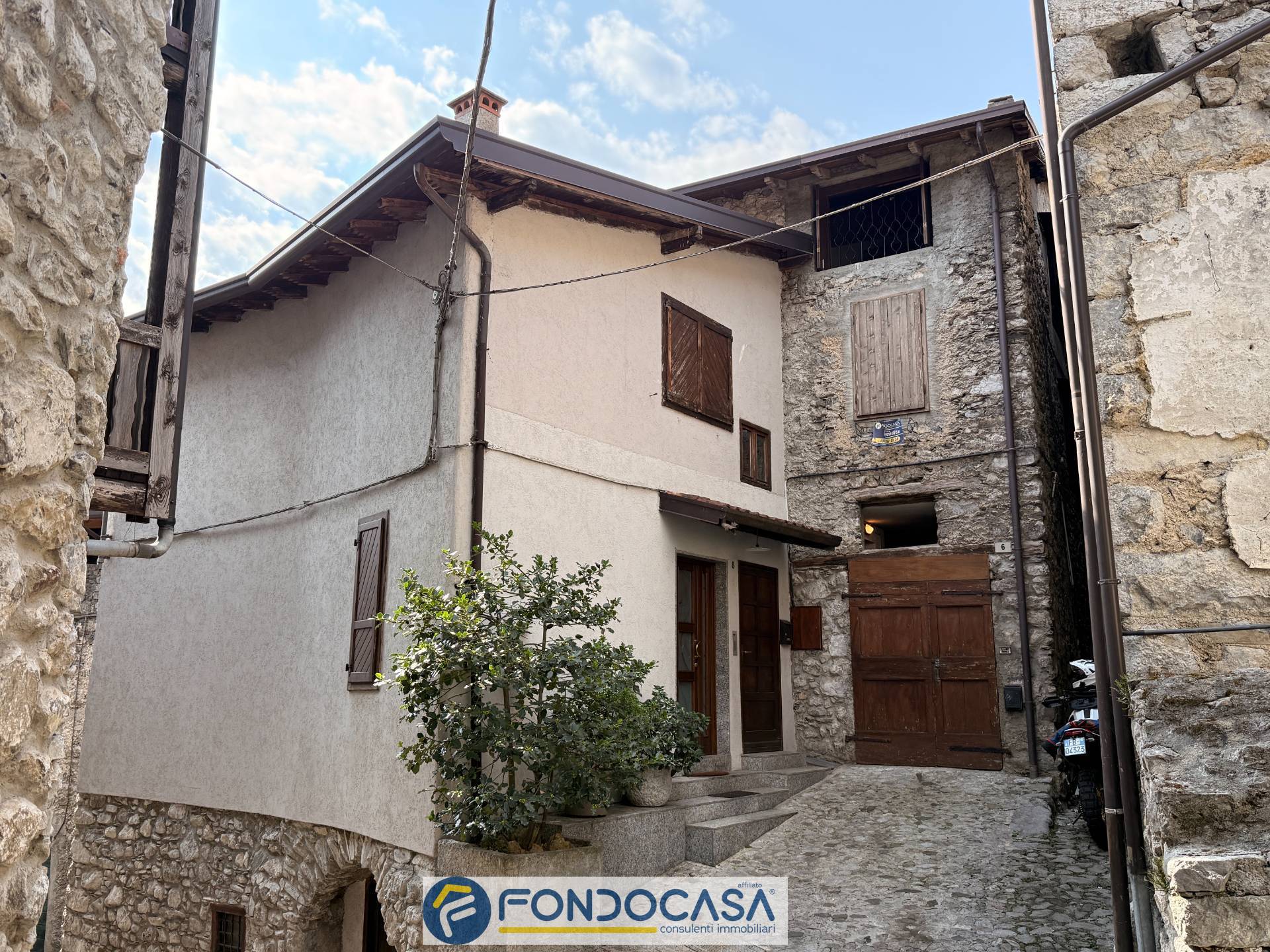 Appartamento in affitto a Ono San Pietro