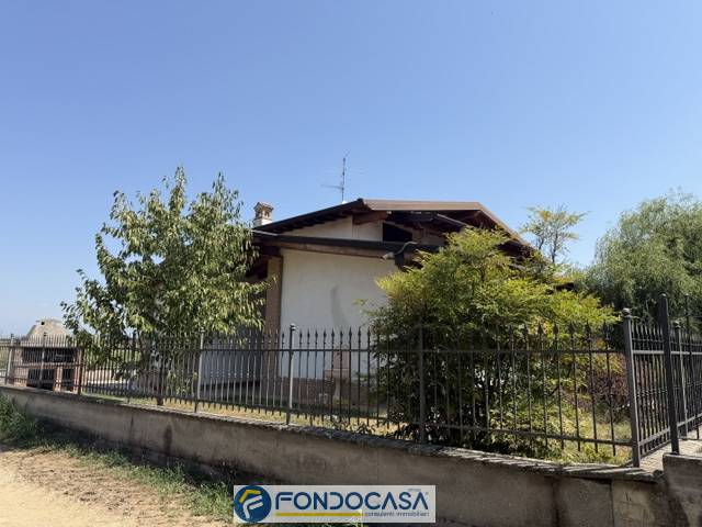 Villa in vendita a Brandico