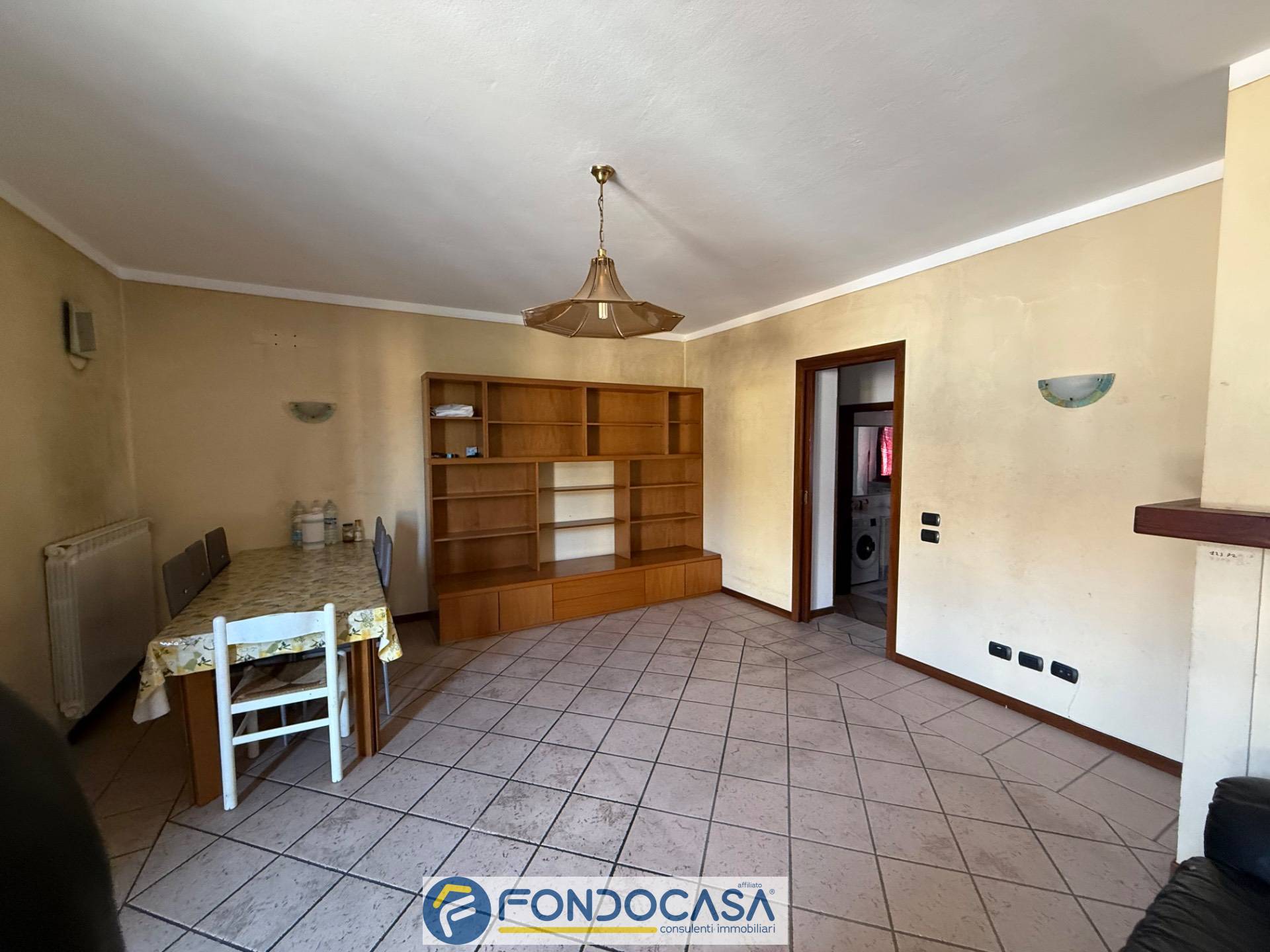 Appartamento in vendita a Lograto