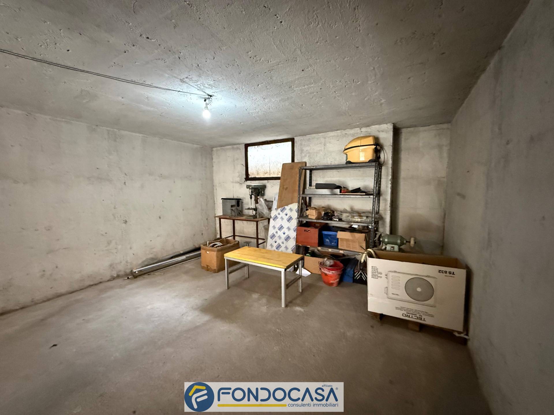 Locale commerciale in vendita a Roncadelle