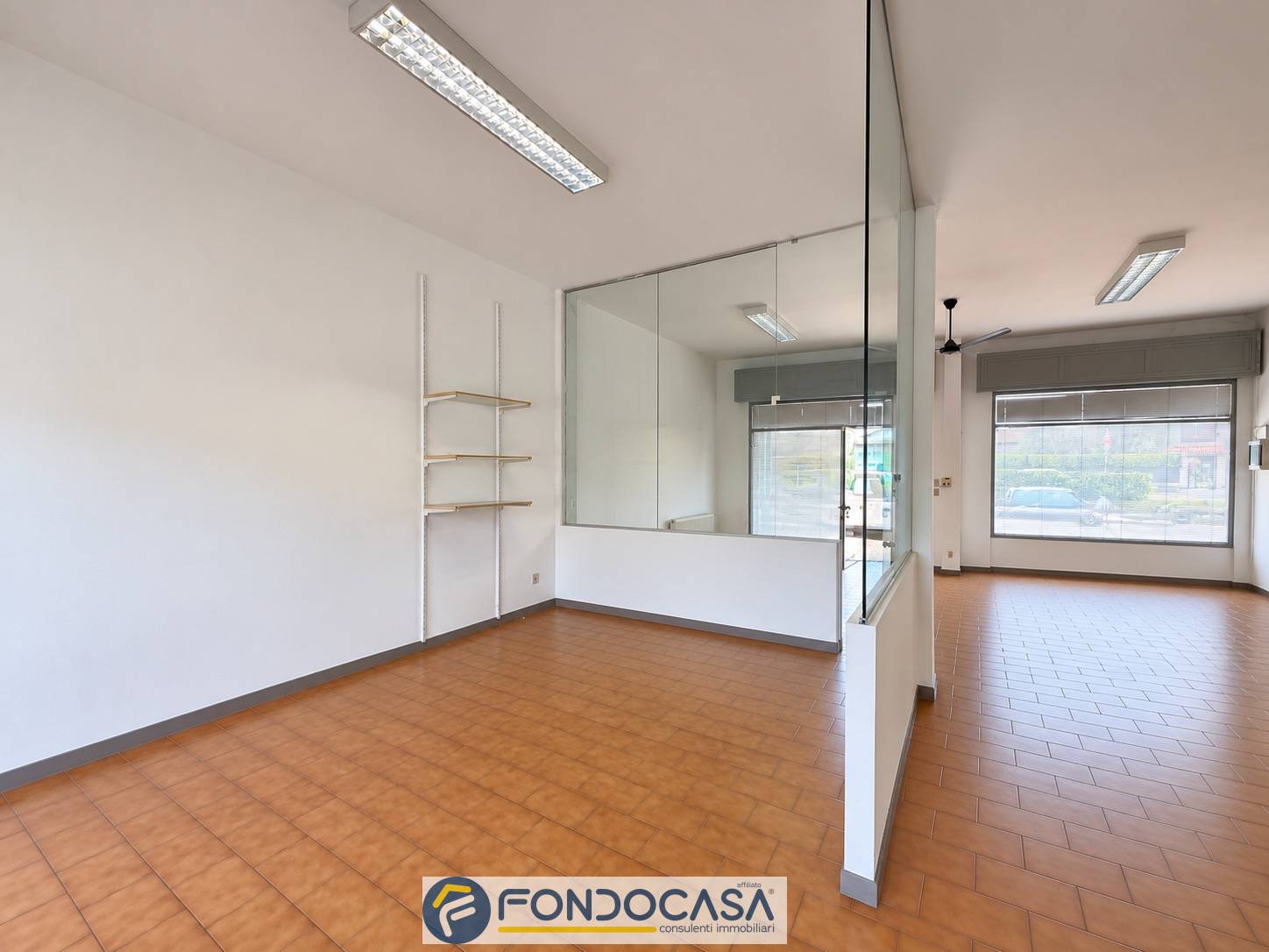 Locale commerciale in vendita a Roncadelle