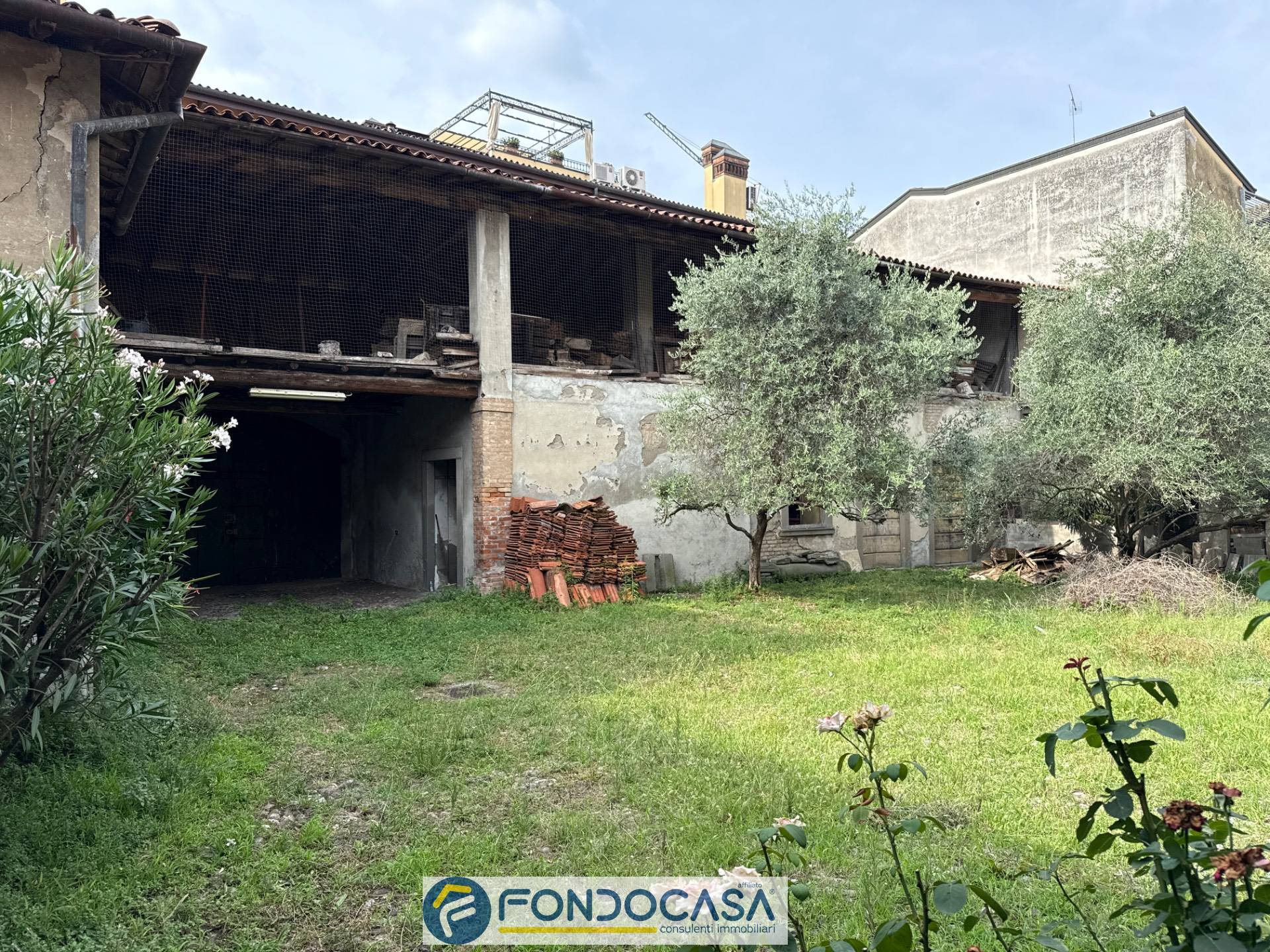 Abitazioni tipiche storiche in vendita a Rovato