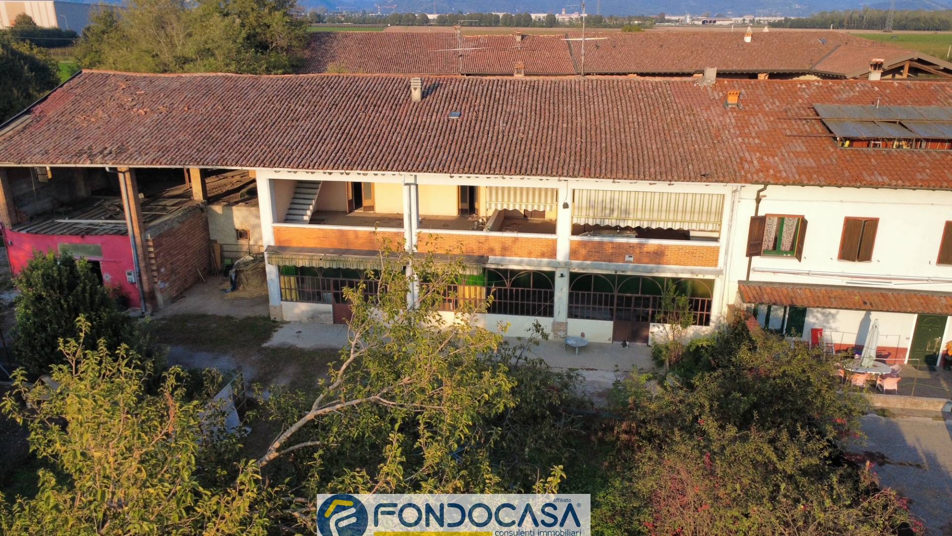 Rustico in vendita a Paderno Franciacorta