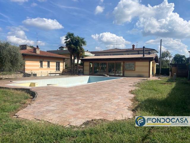 Terreno edificabile in vendita a Pontoglio