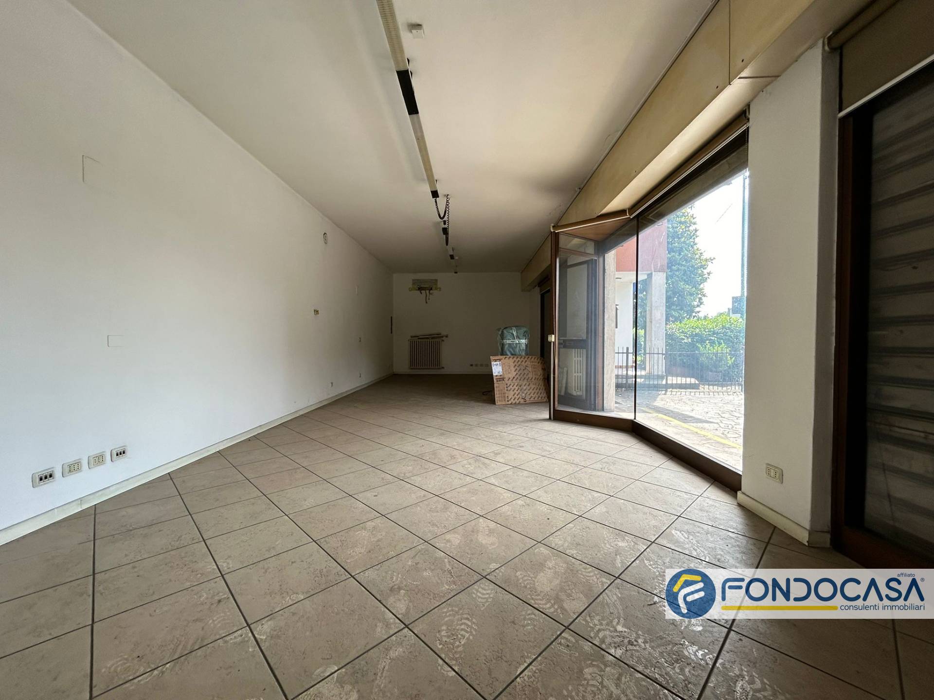 Studio/Ufficio in affitto a Palazzolo sull'Oglio