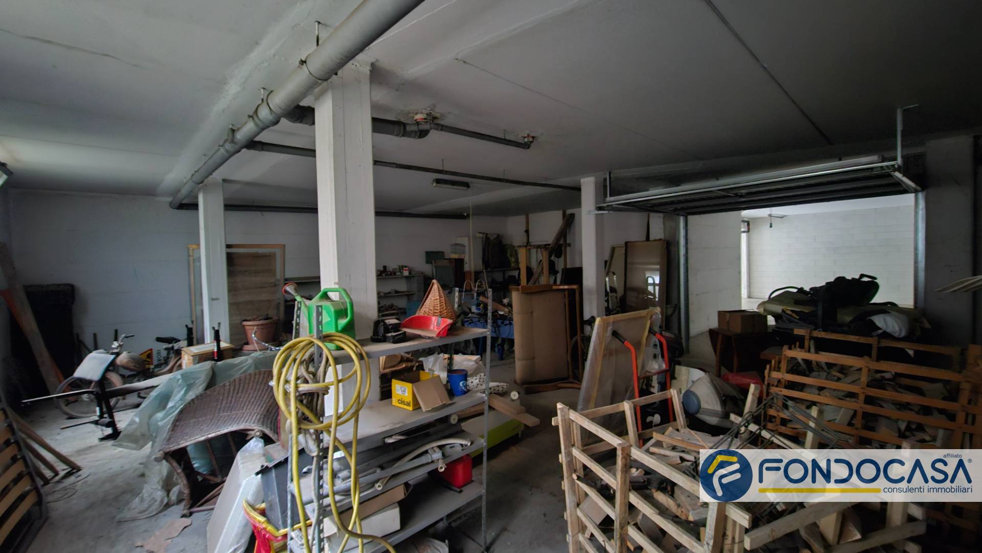 Magazzino in vendita a Castelli Calepio