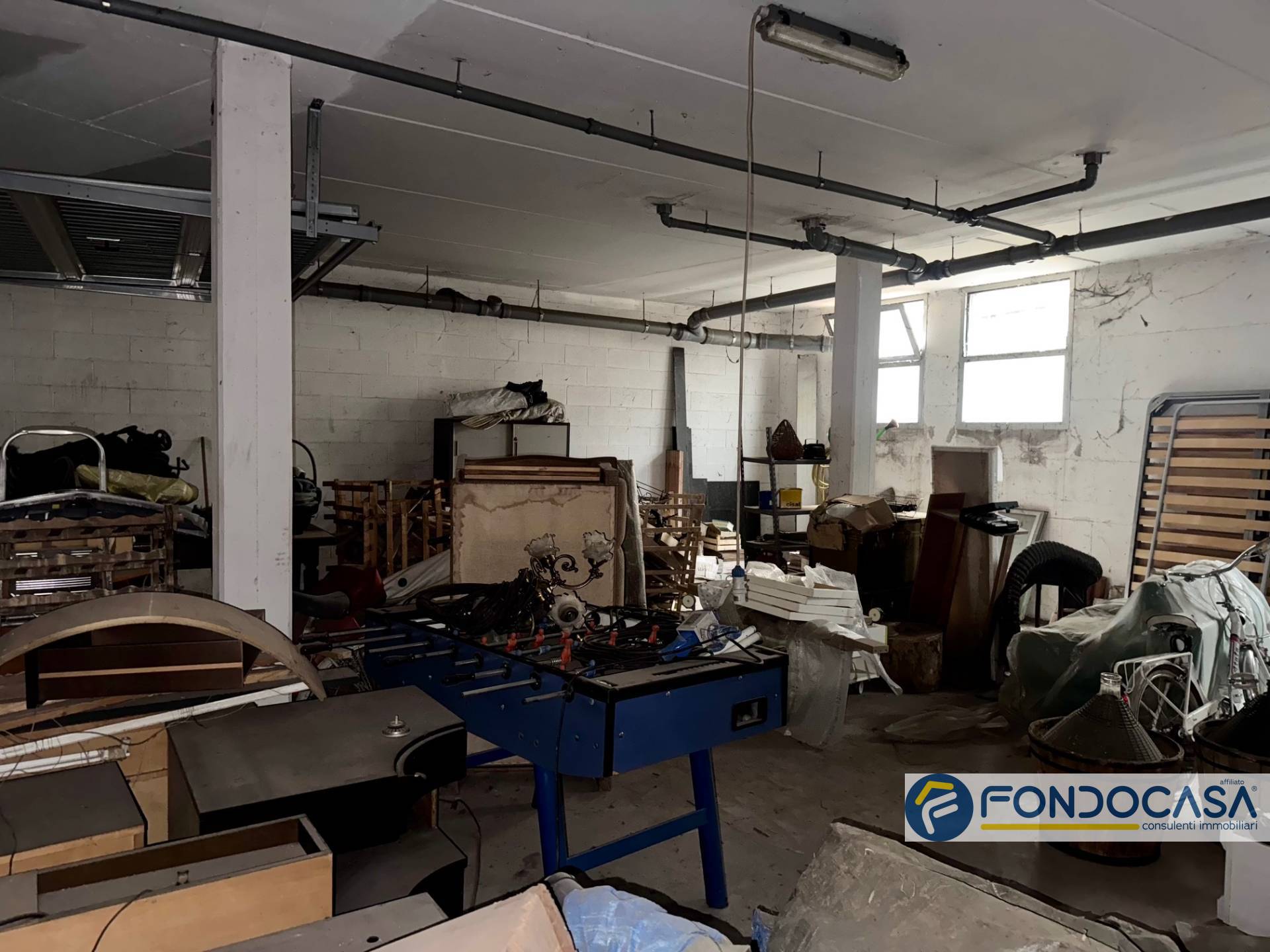 Magazzino in vendita a Castelli Calepio