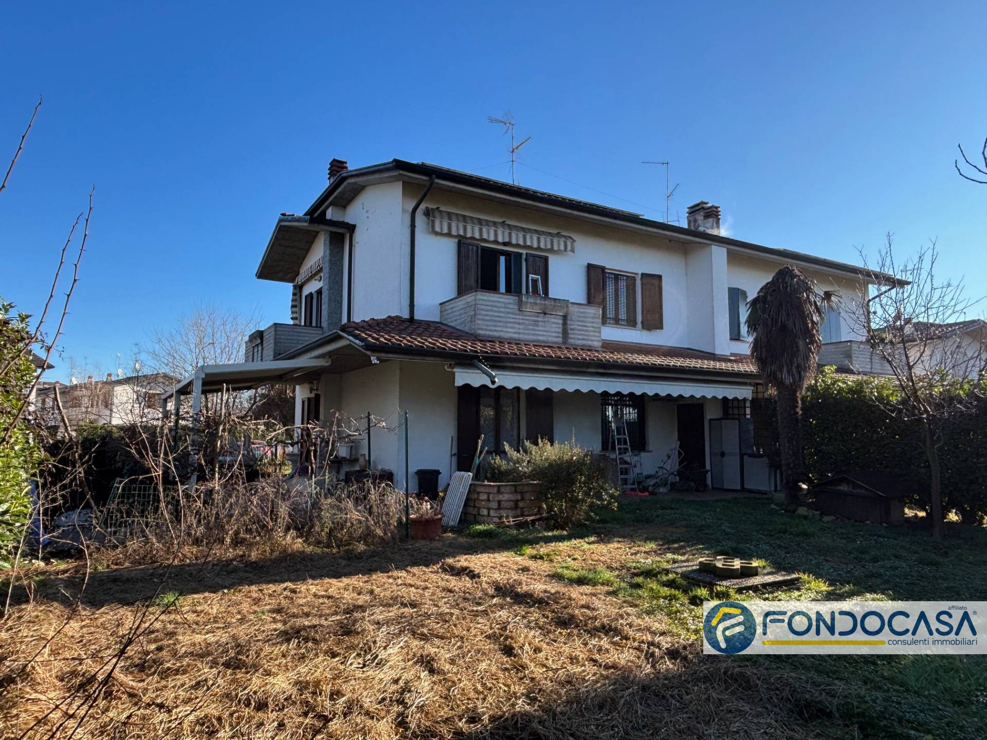 Villa bifamiliare in vendita a Castelli Calepio