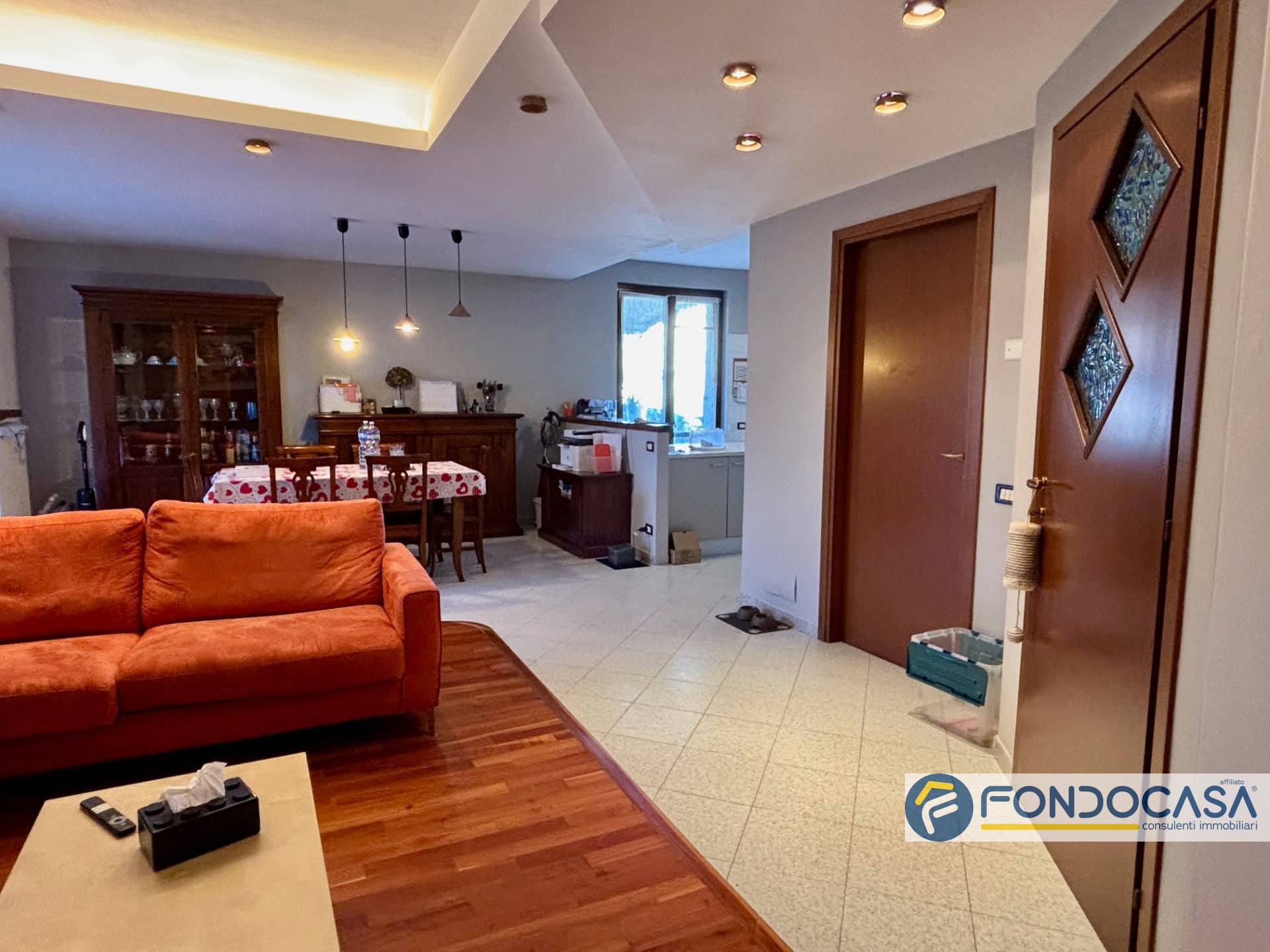 Villa bifamiliare in vendita a Castelli Calepio