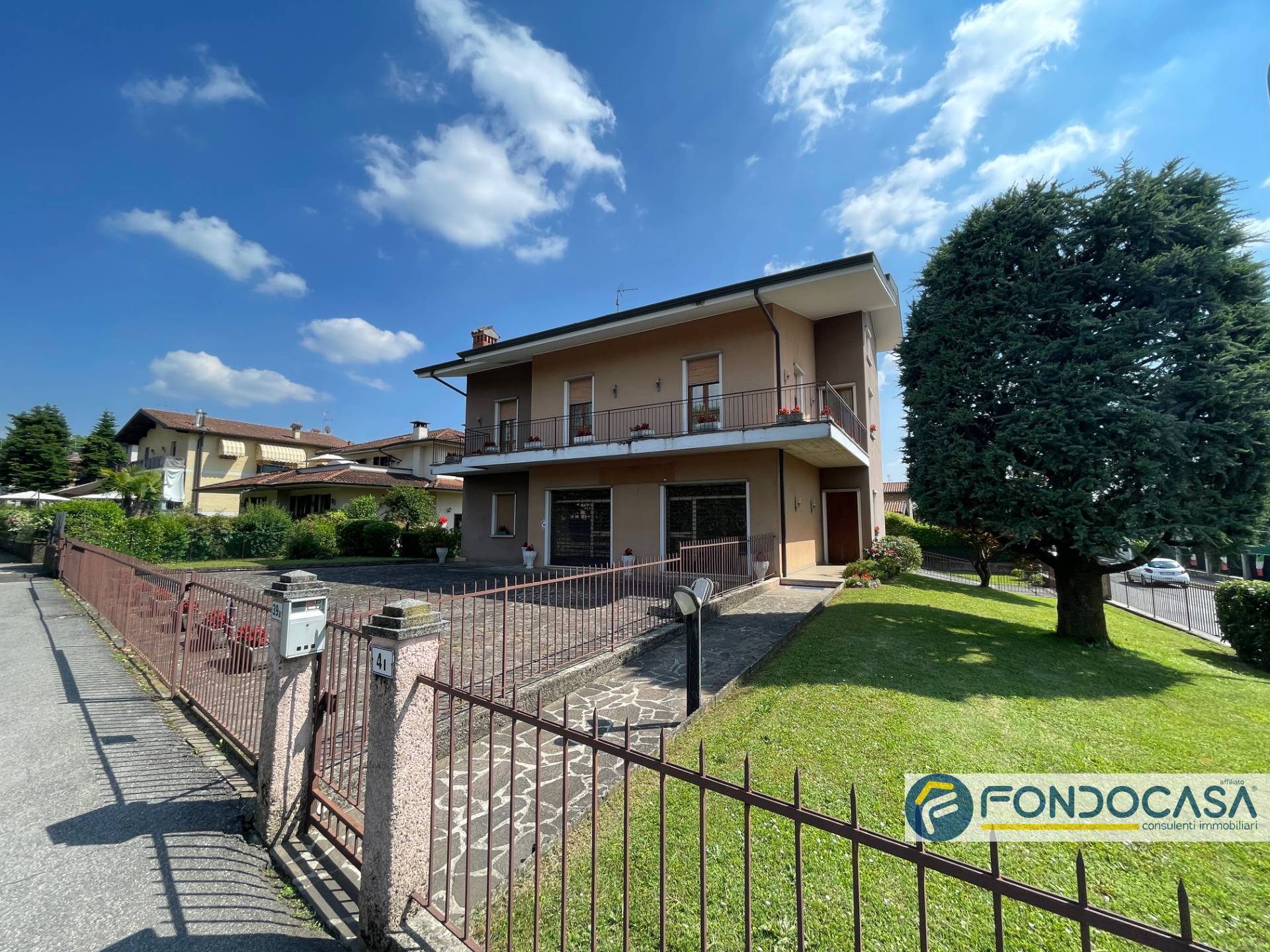 Villa in vendita a Brescia