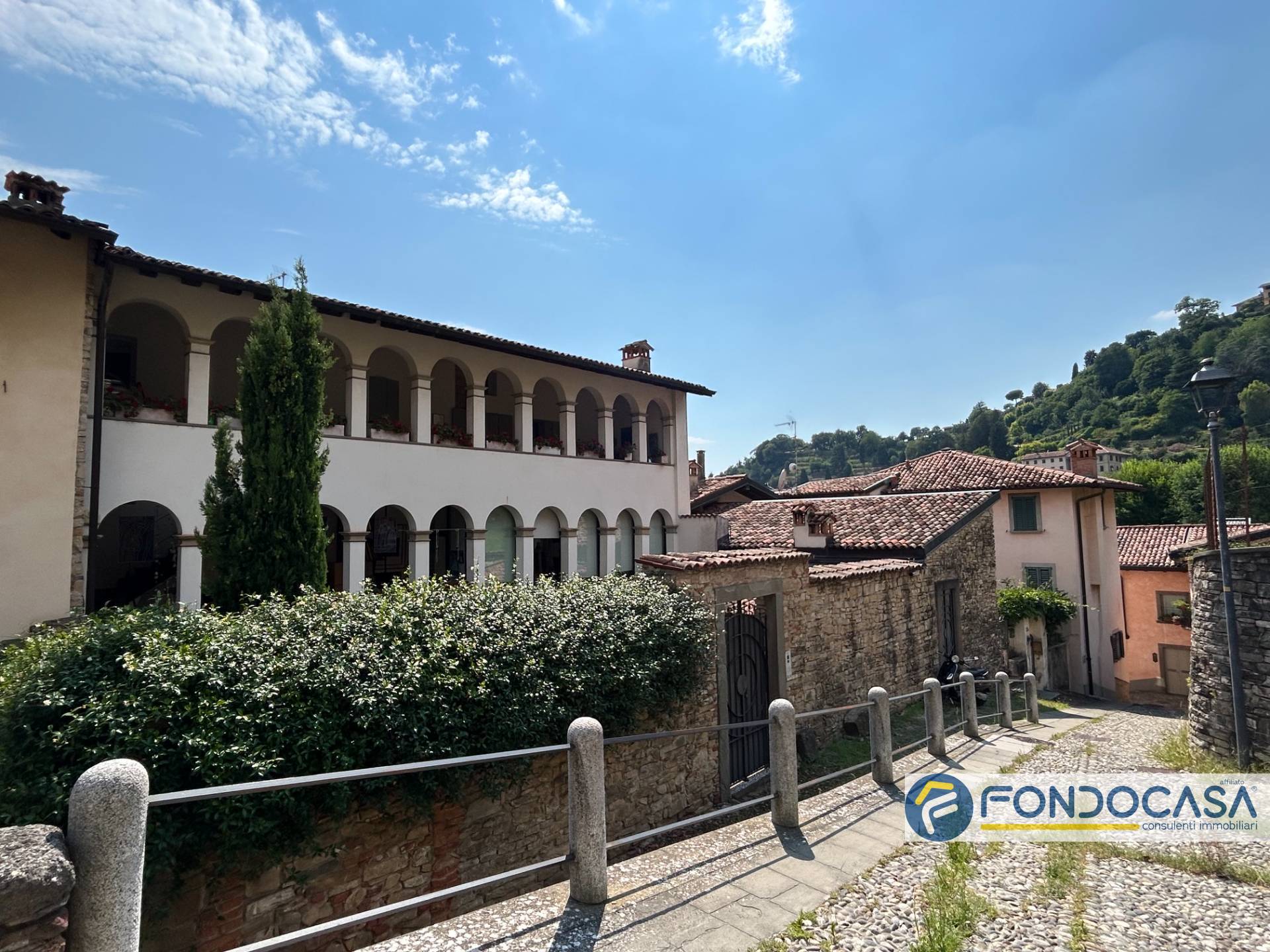 Appartamento in vendita a Bergamo, Citt Alta