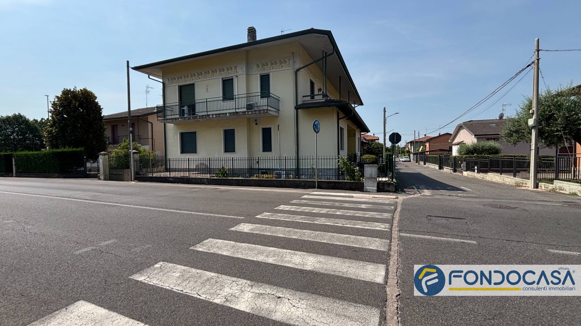 Villa bifamiliare in vendita a Palazzolo sull'Oglio