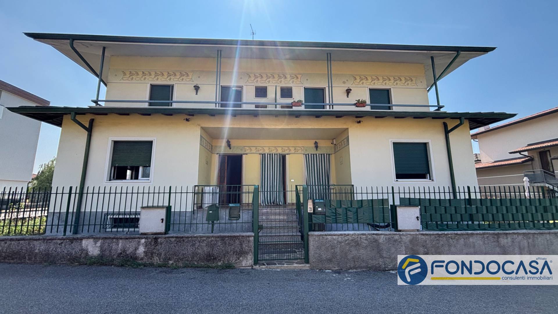 Villa bifamiliare in vendita a Palazzolo sull'Oglio