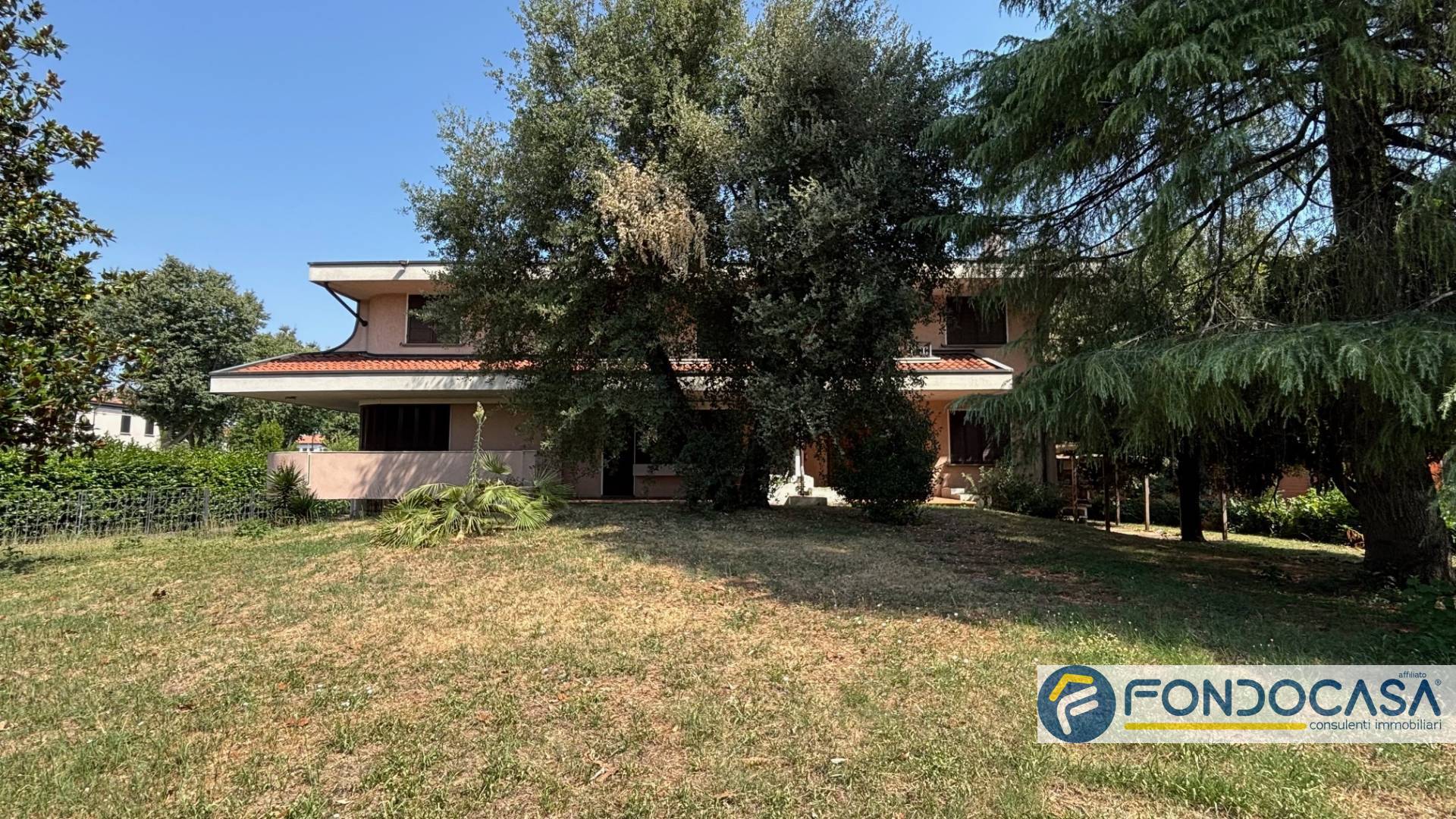 Villa bifamiliare in vendita a Palazzolo sull'Oglio